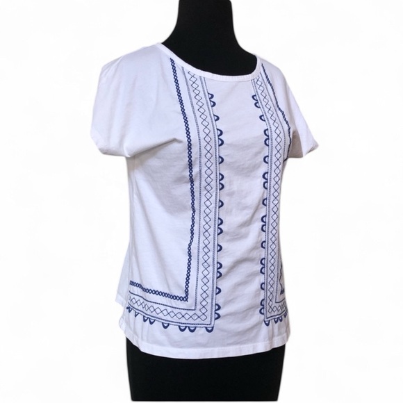 ⭐️ Talbots Short Sleeve Embroidered Tee - SMALL - Picture 3 of 8